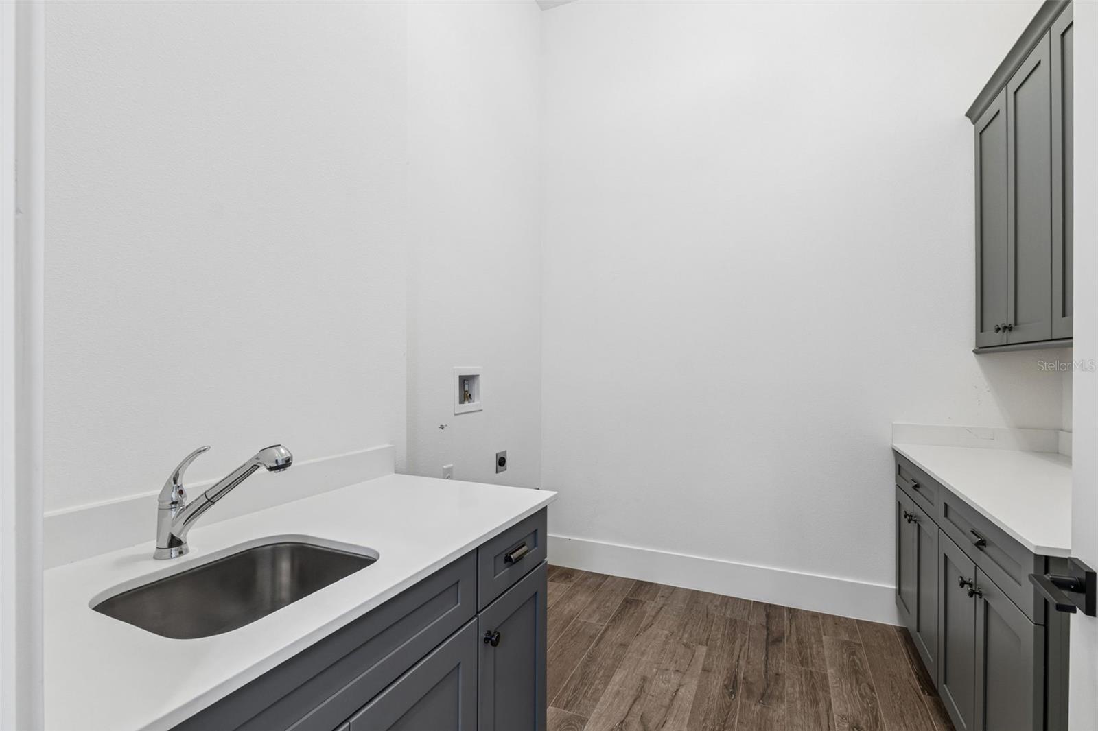 BELLA COLLINA EAST SUB - Residential