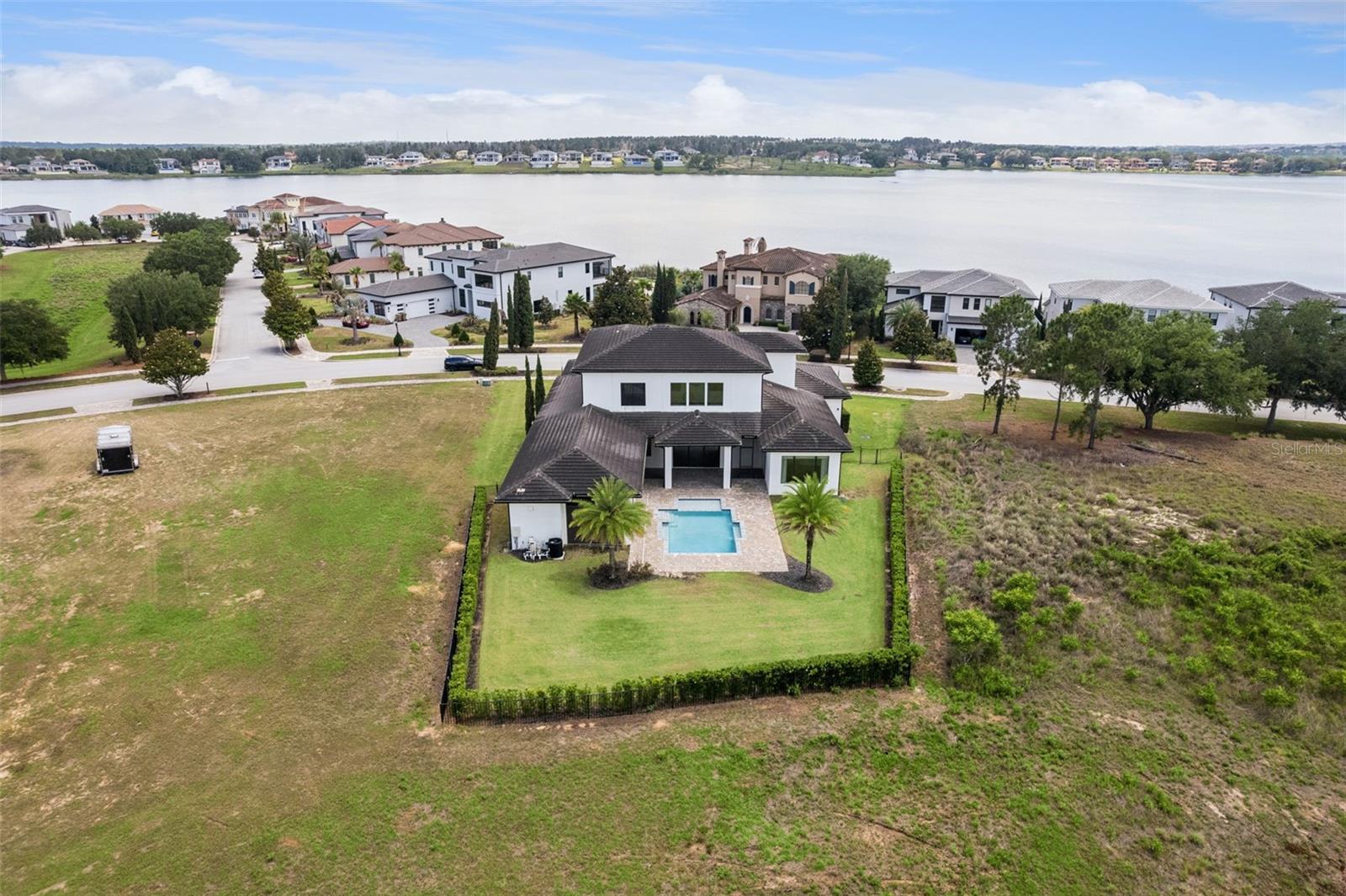 BELLA COLLINA EAST SUB - Residential