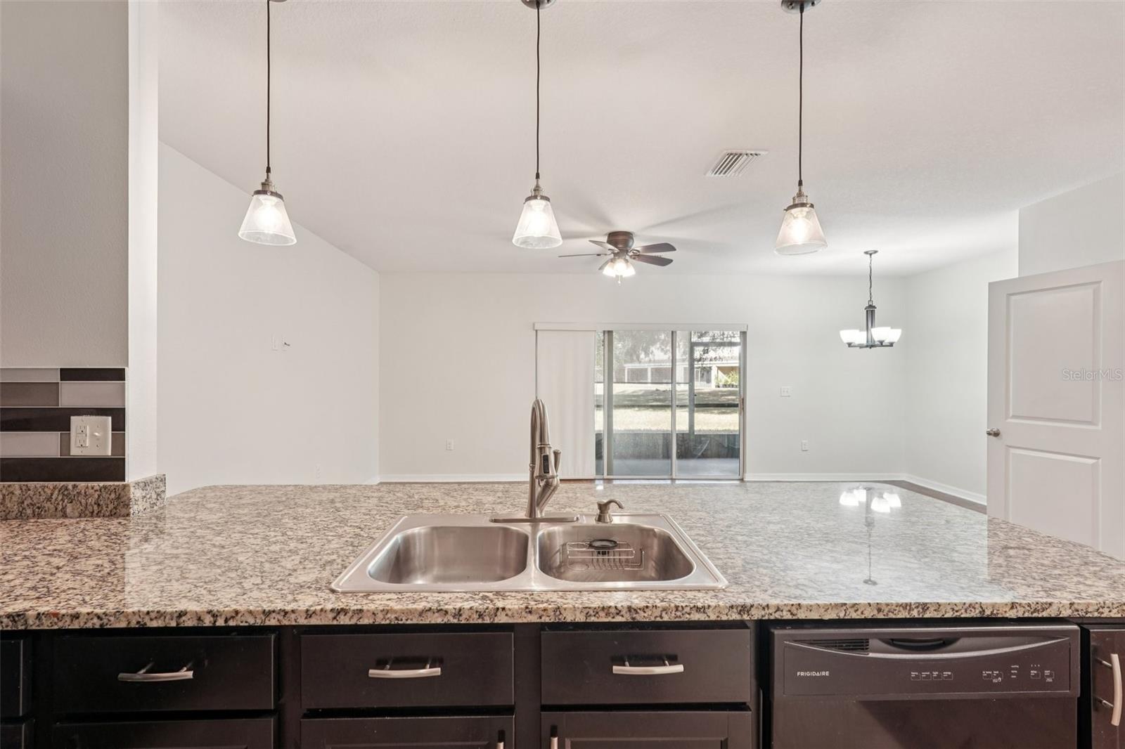 COPPERCREEK PH 1 - Residential Lease