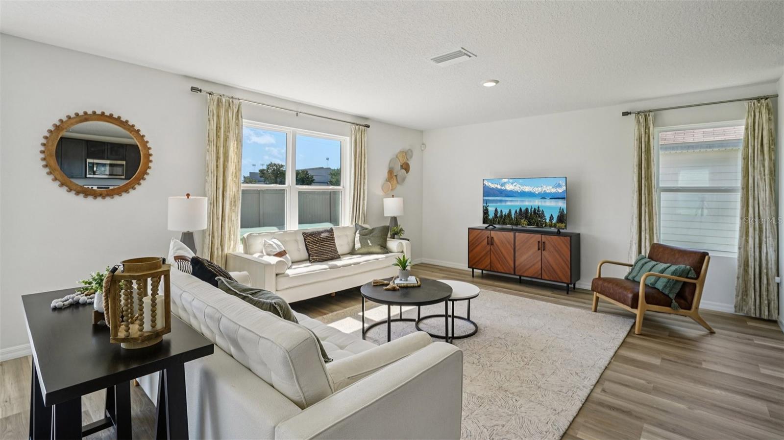 TARTAN FARMS AT WINDING OAKS - Residential