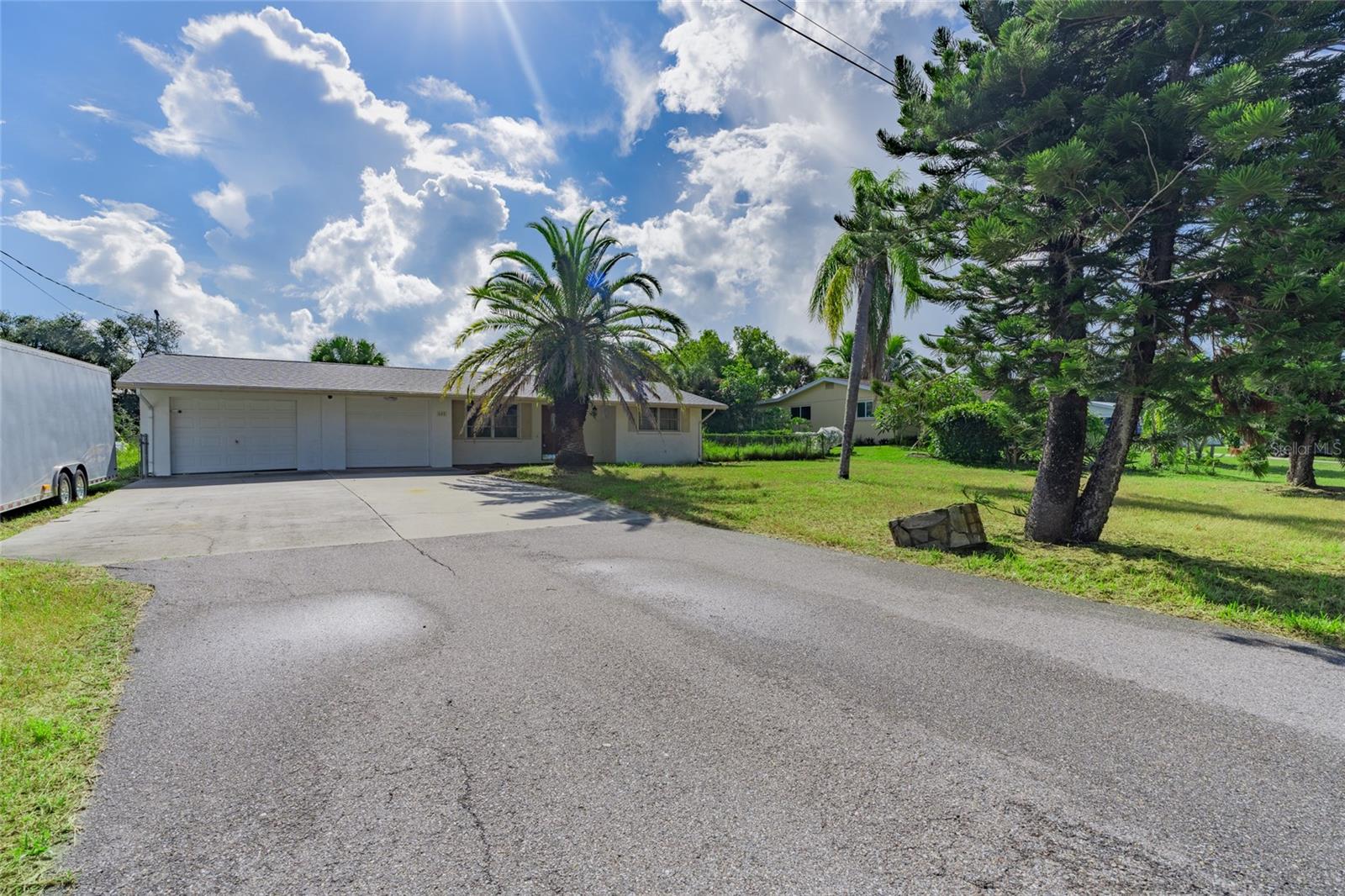 605 BARNES PARKWAY, NOKOMIS, FL, 34275 3 605 BARNES PARKWAY