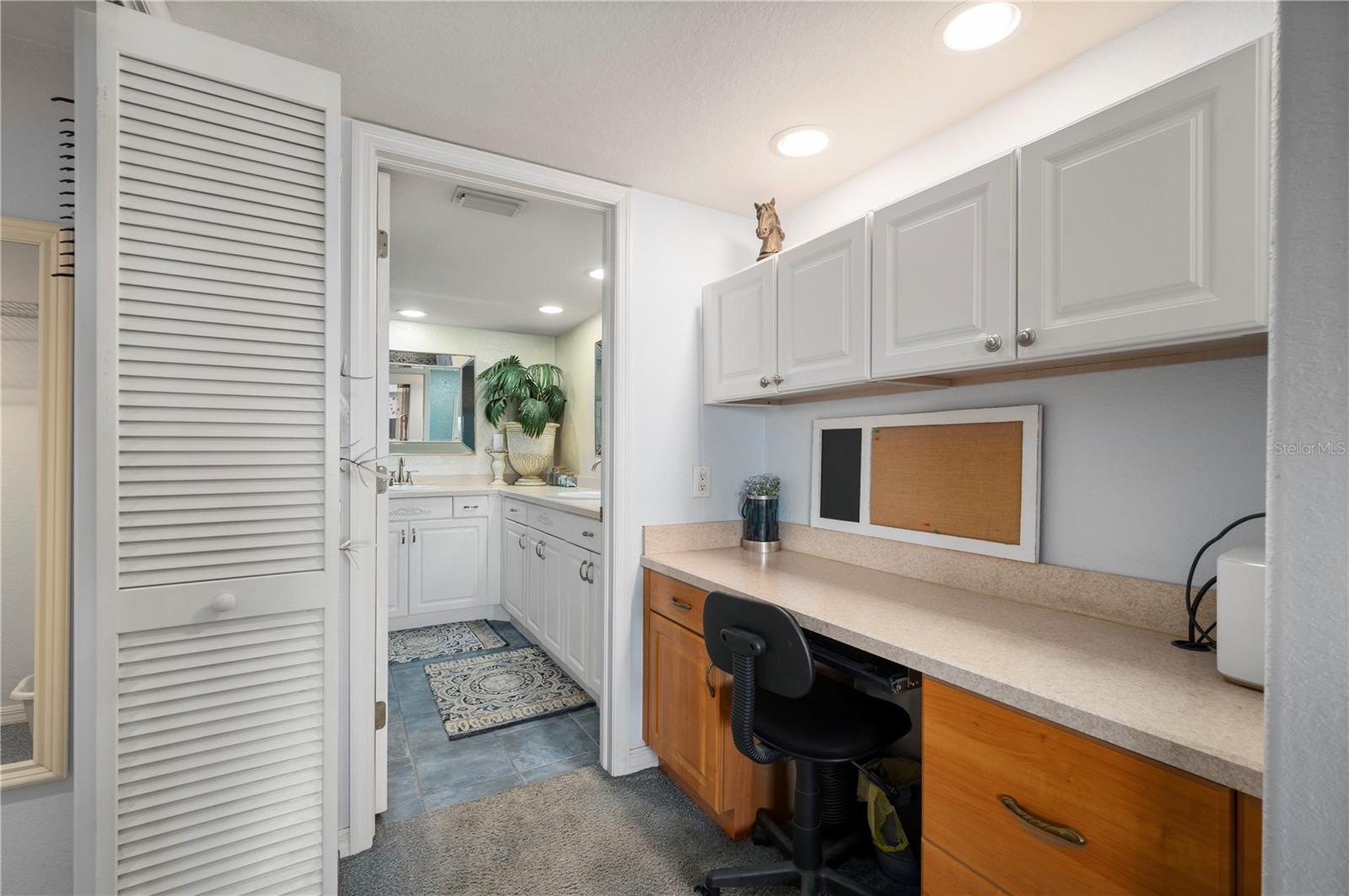 BANYAN POINT PH 03 - Residential
