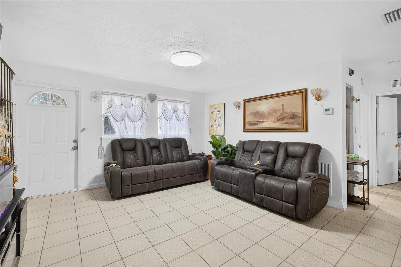 GARDEN HEIGHTS - Residential