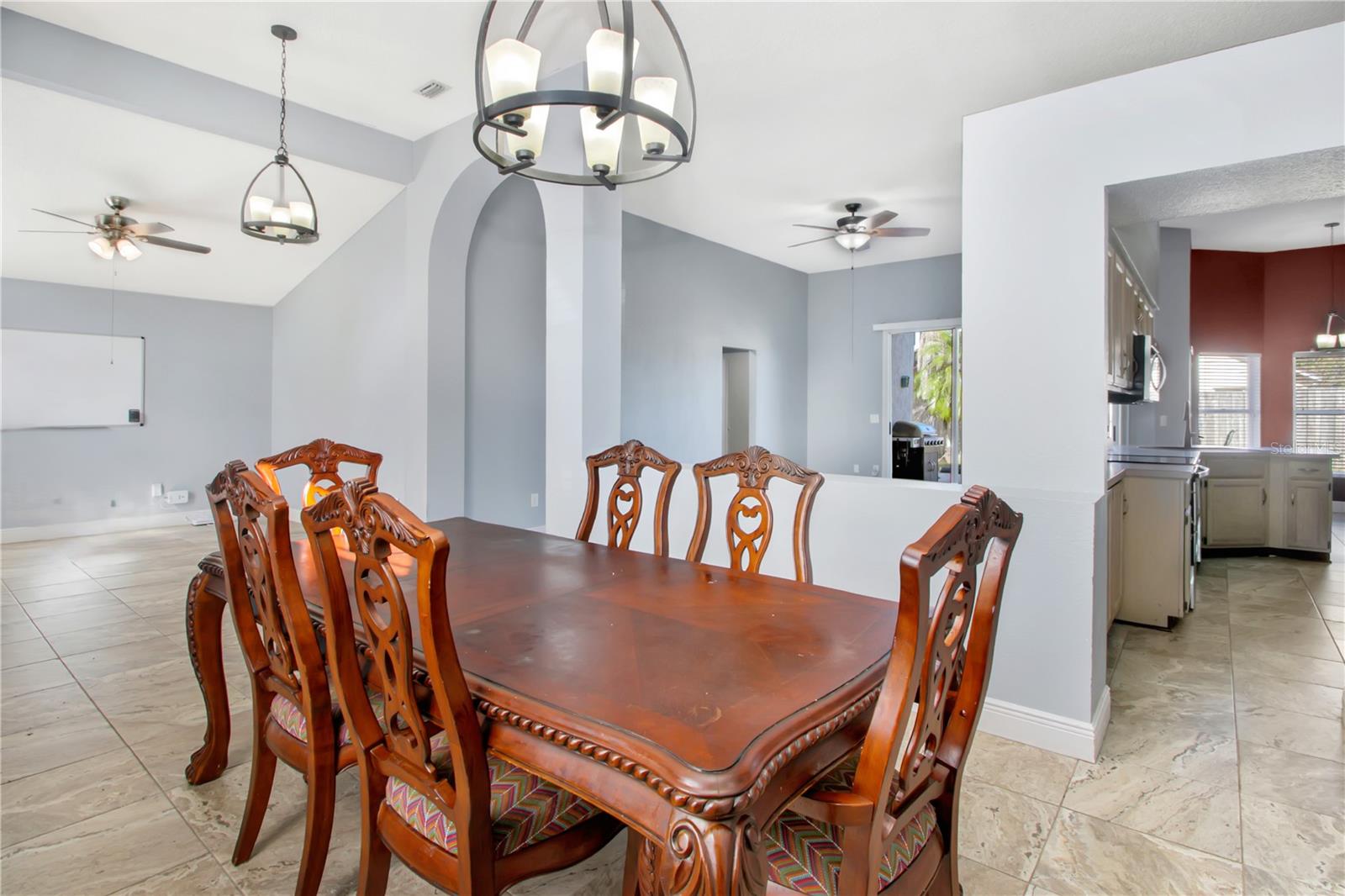 1181 COUNTRYWIND DRIVE