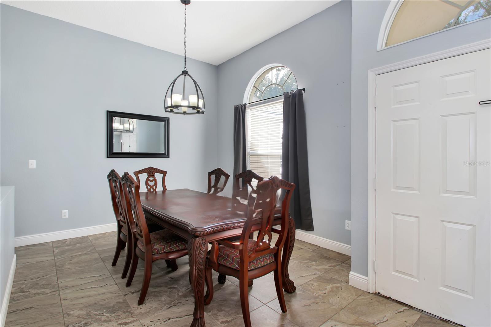 1181 COUNTRYWIND DRIVE