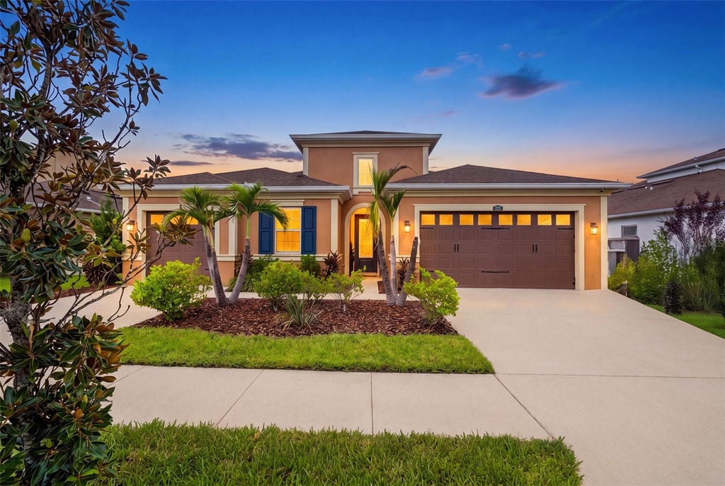 Photo of 1723 Whitewillow Drive, Wesley Chapel, FL 33543 (MLS # W7888857)