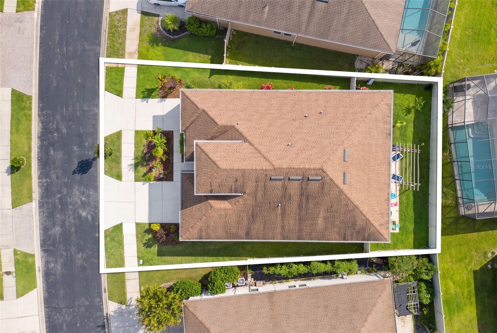 1723 WHITEWILLOW DRIVE