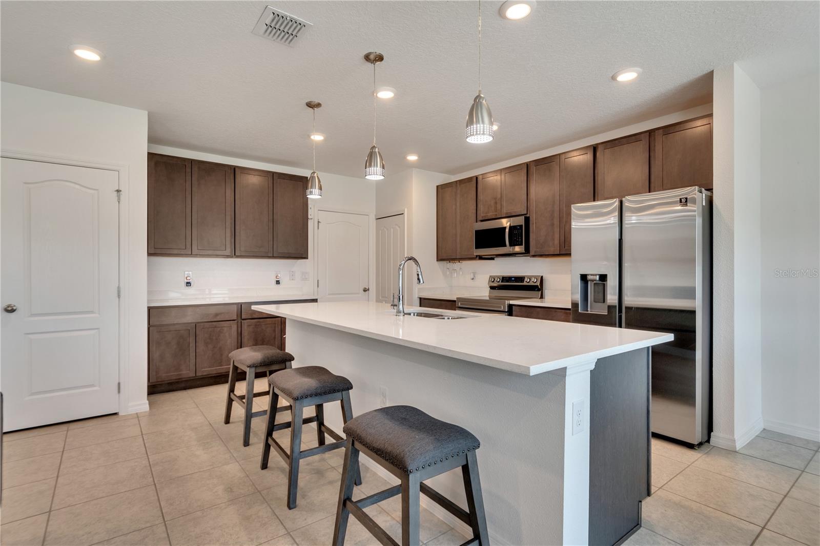 VISTAMAR VLGS PH 2 - Residential Lease