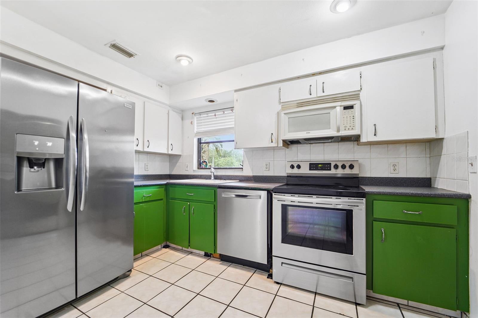 8700 DR MARTIN LUTHER KING JR STREET N 8700