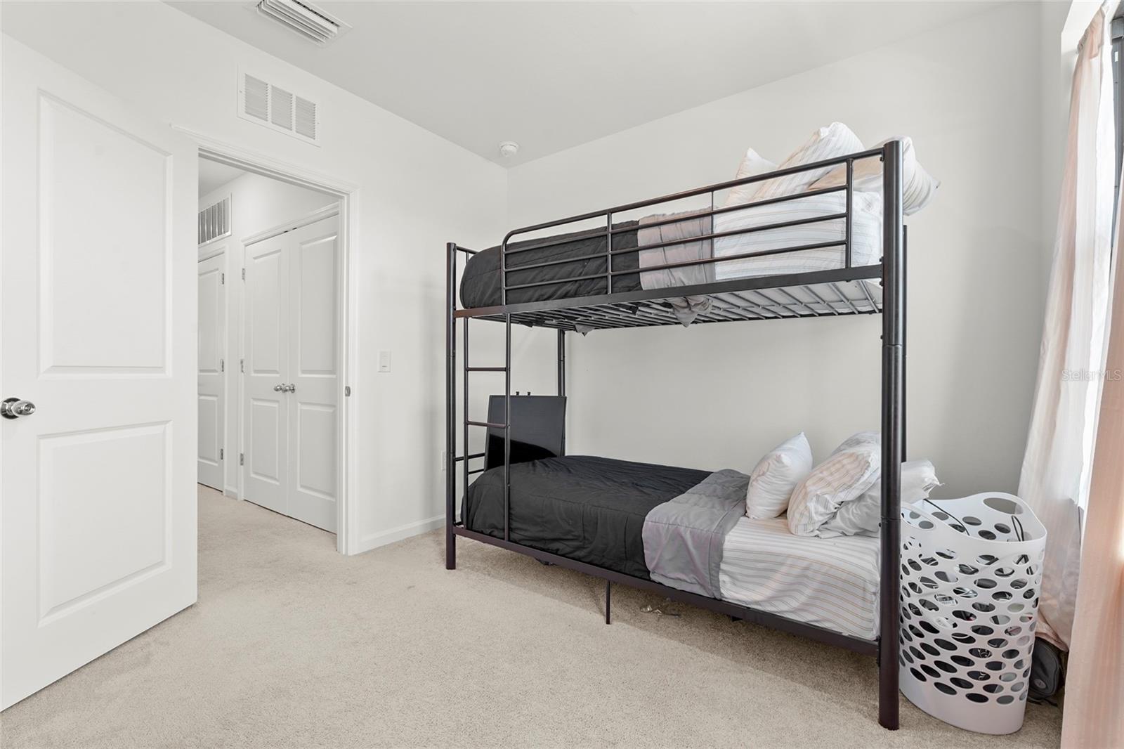 AVANTI/WATERSIDE - Residential