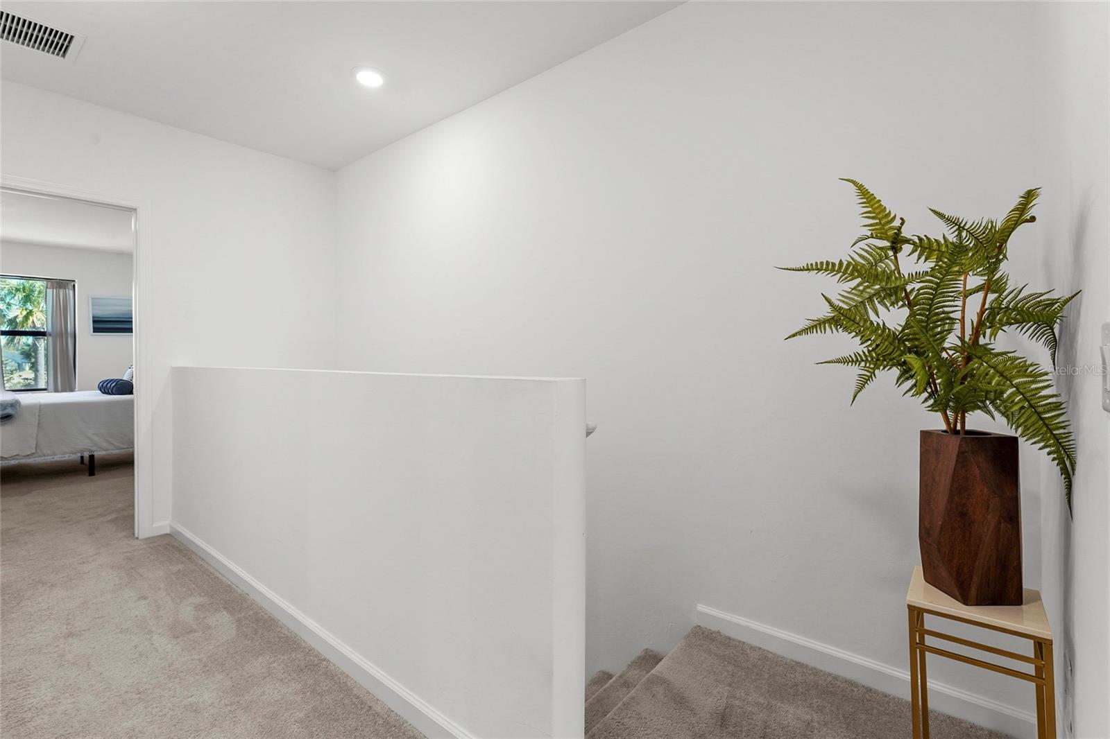 AVANTI/WATERSIDE - Residential