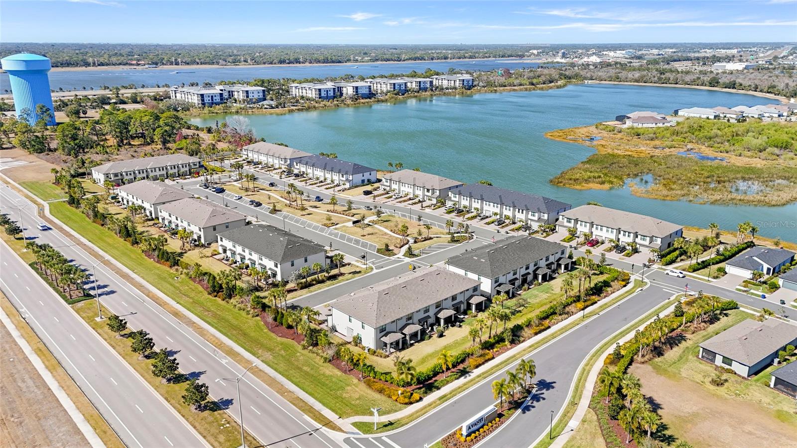 AVANTI/WATERSIDE - Residential