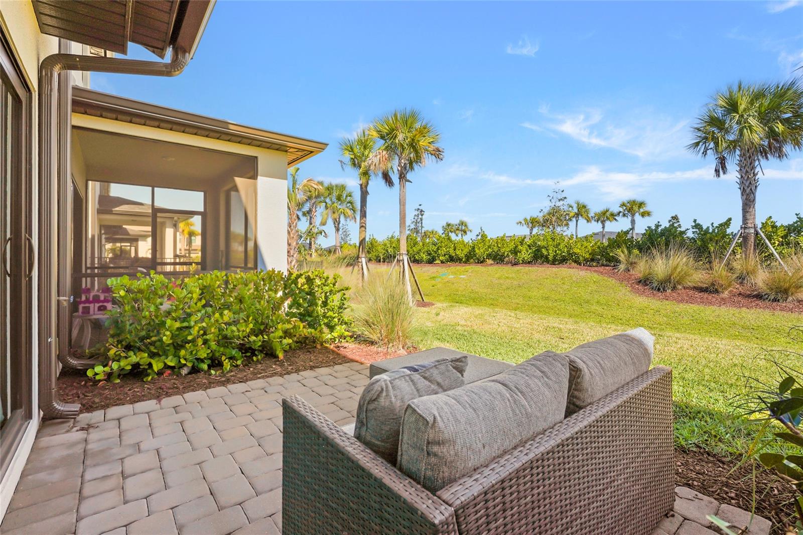 AVANTI/WATERSIDE - Residential