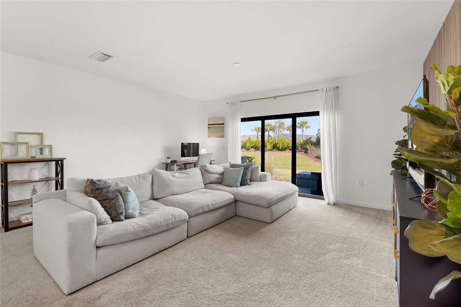 AVANTI/WATERSIDE - Residential