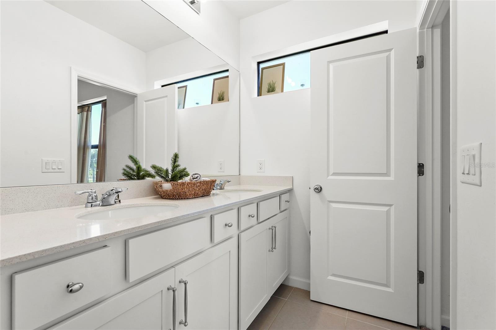 AVANTI/WATERSIDE - Residential