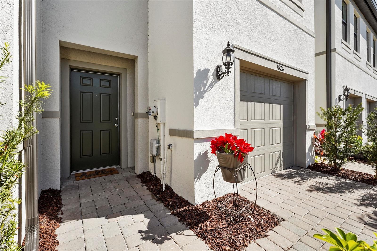 AVANTI/WATERSIDE - Residential