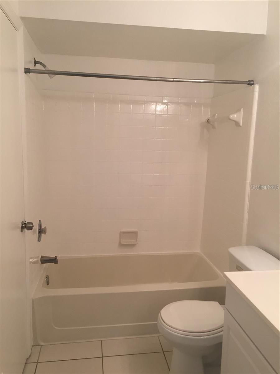 VENETIAN PLACE - Residential Lease