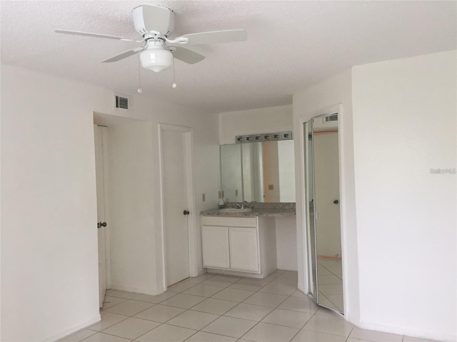 VENETIAN PLACE - Residential Lease