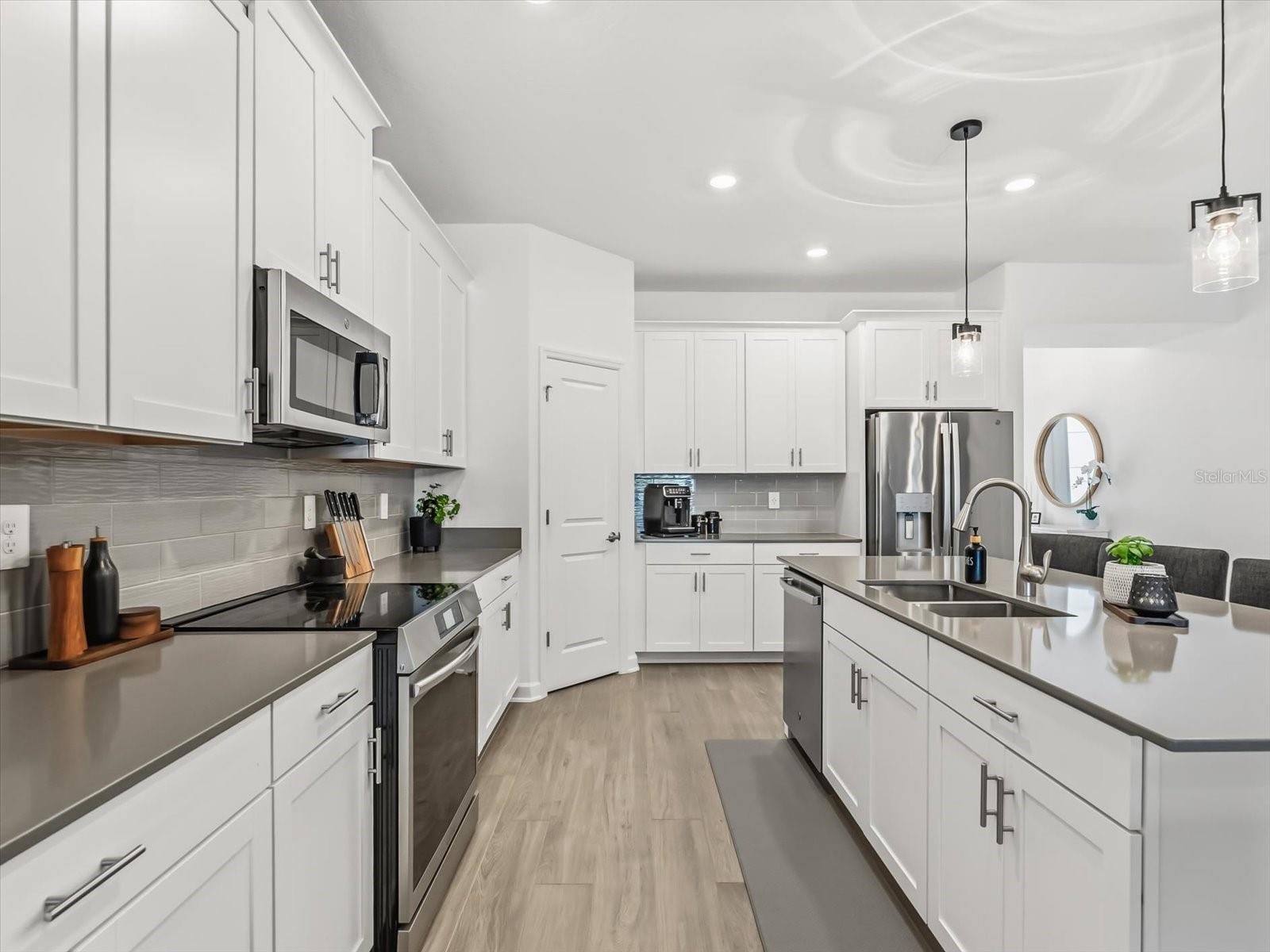 STOREY PARK - Residential