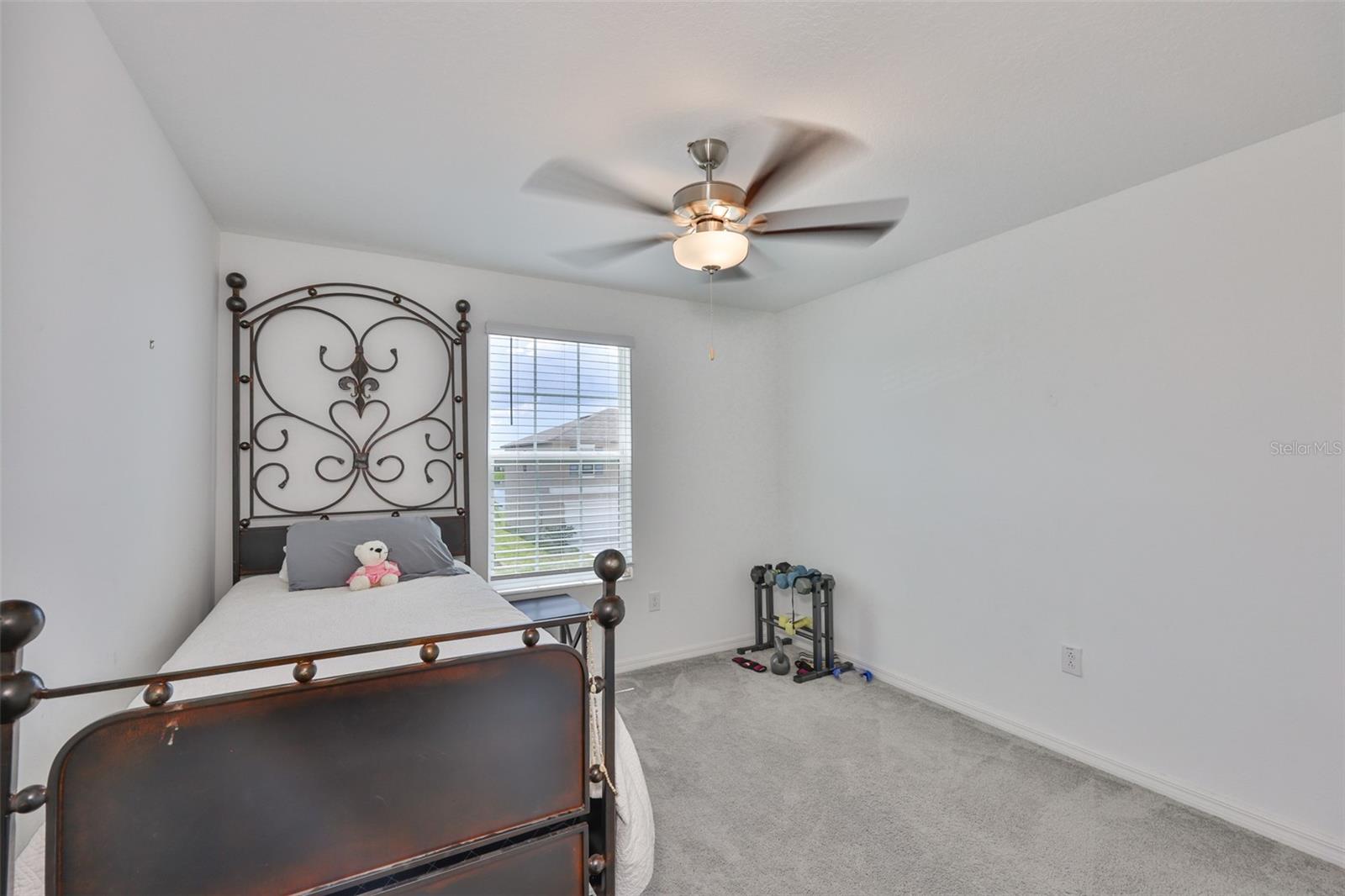TRIPLE CRK VILLAGE N & P - Residential Lease