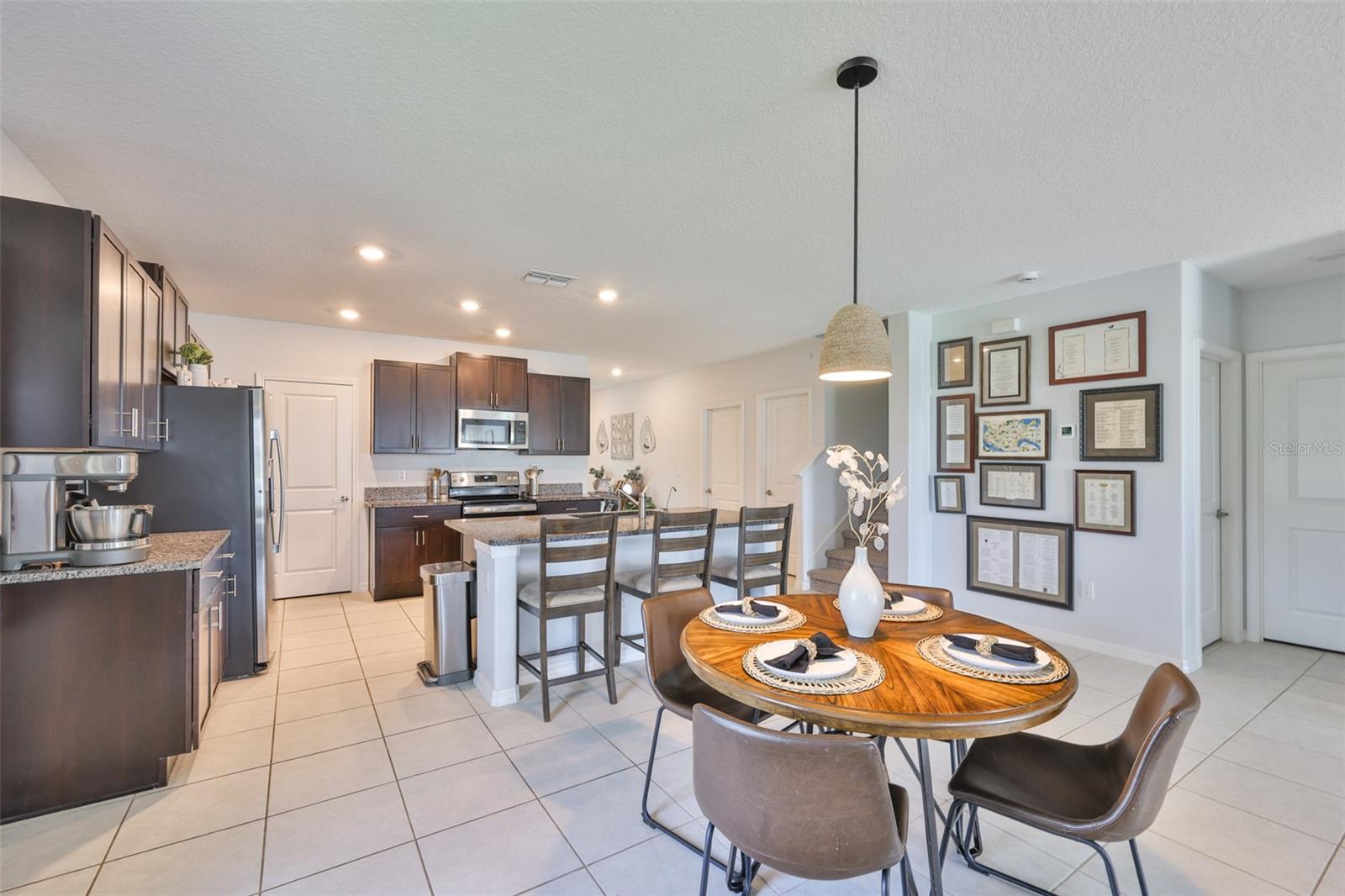 TRIPLE CRK VILLAGE N & P - Residential Lease