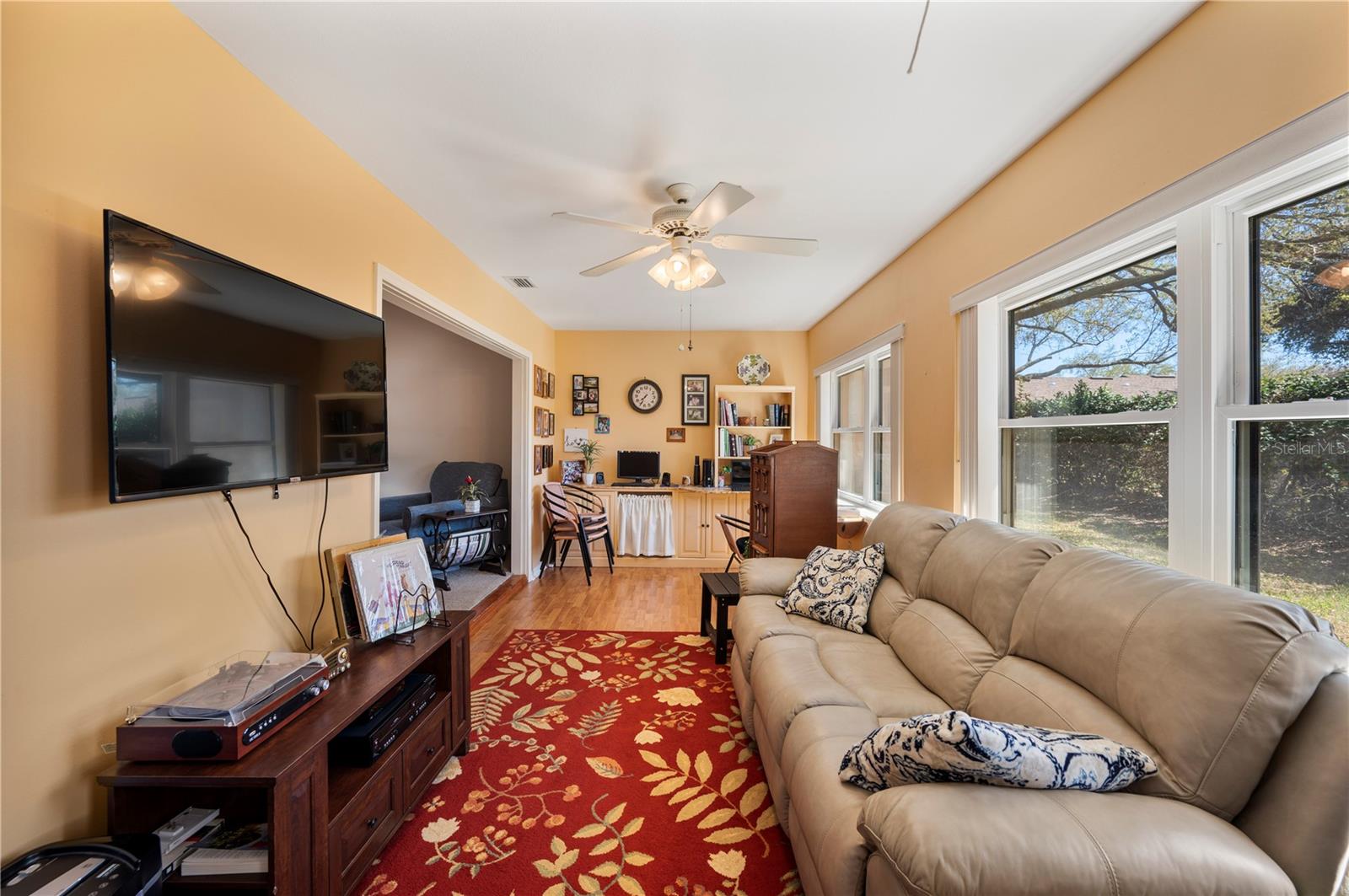 KIMBERLEA CONDO 06 PH 01 - Residential