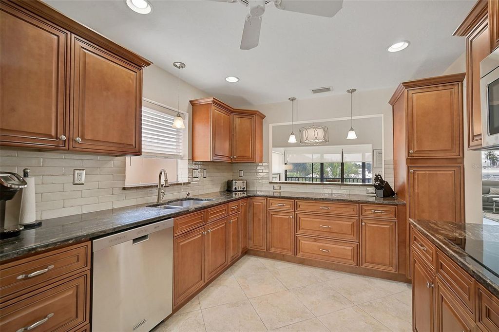 Photo of 6660 Schooner Bay Circle #6660, Sarasota, FL 34231 (MLS # A4692279)