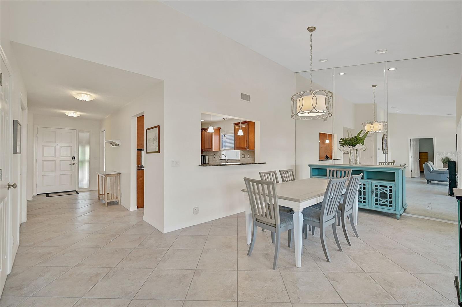SCHOONER BAY - Residential