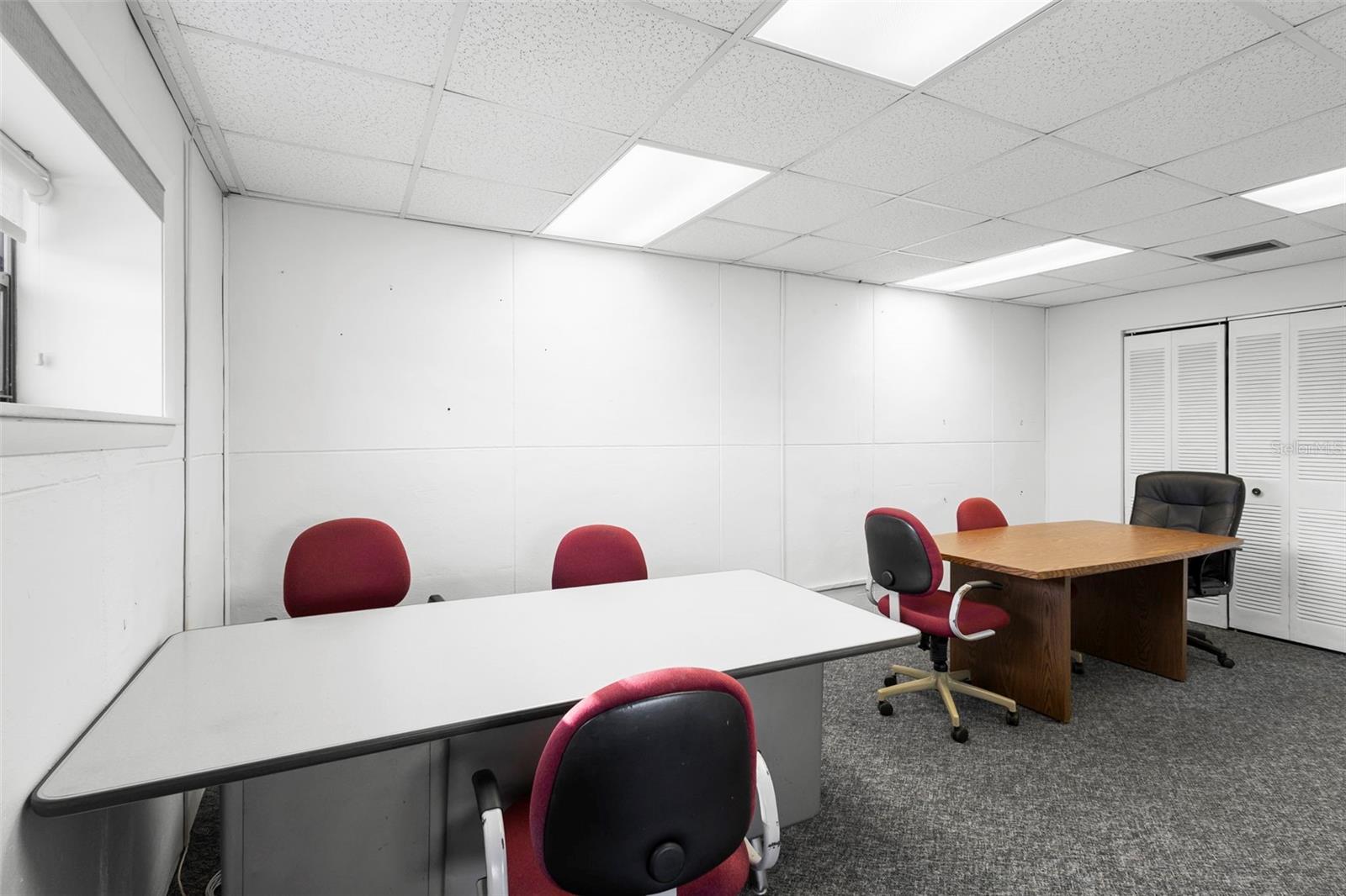 DENNISTONS ORANGE CITY DELAND FARMS - Commercial Sale