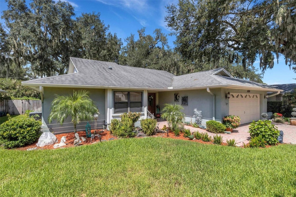 Photo of 6359 Butternut Drive, Lakeland, FL 33813 (MLS # P4939763)