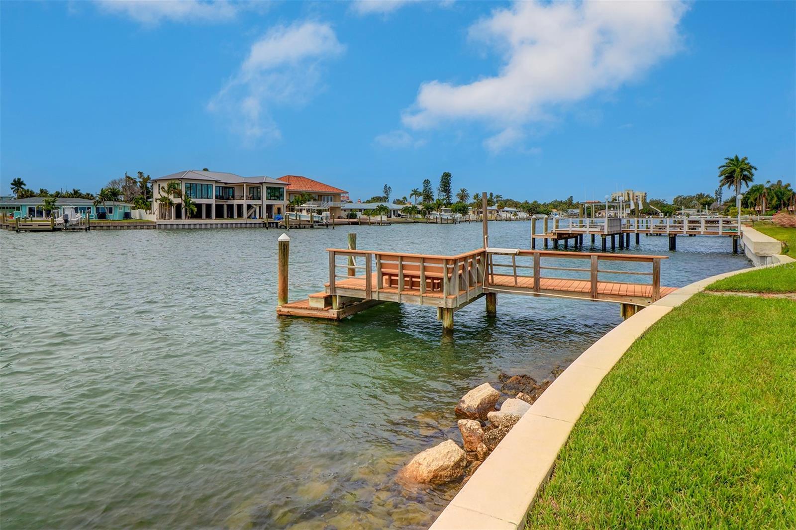 BELLE VISTA POINT 2ND ADD - Residential