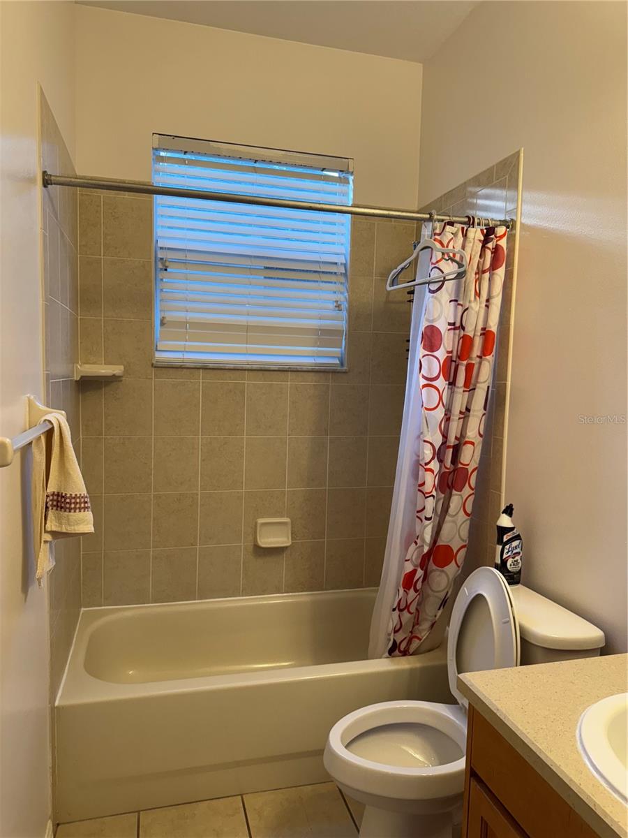 ARBOR GREENE PH 2 UNIT 3 - Residential Lease