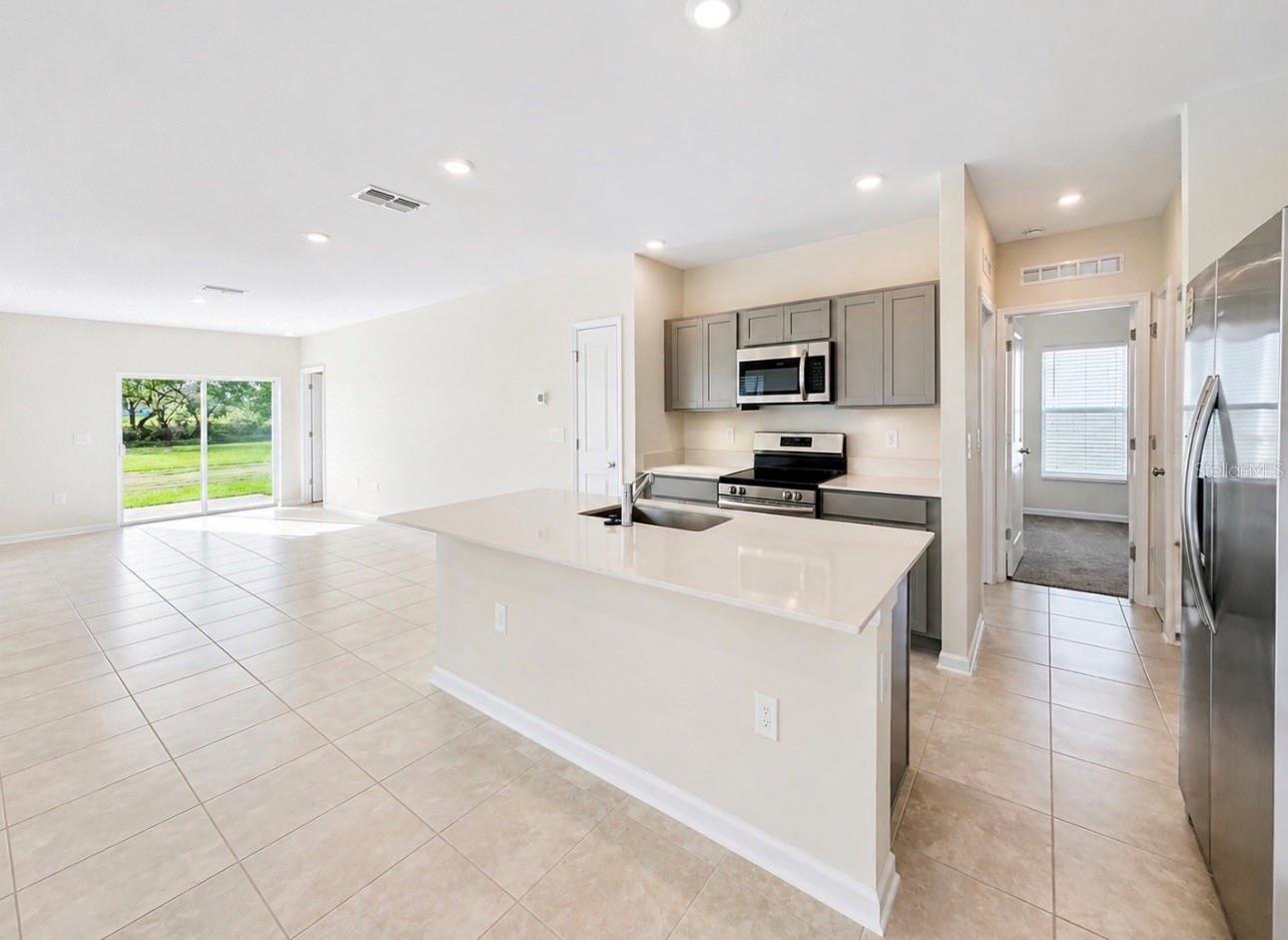 PEACE CRK RESERVE - Residential Lease