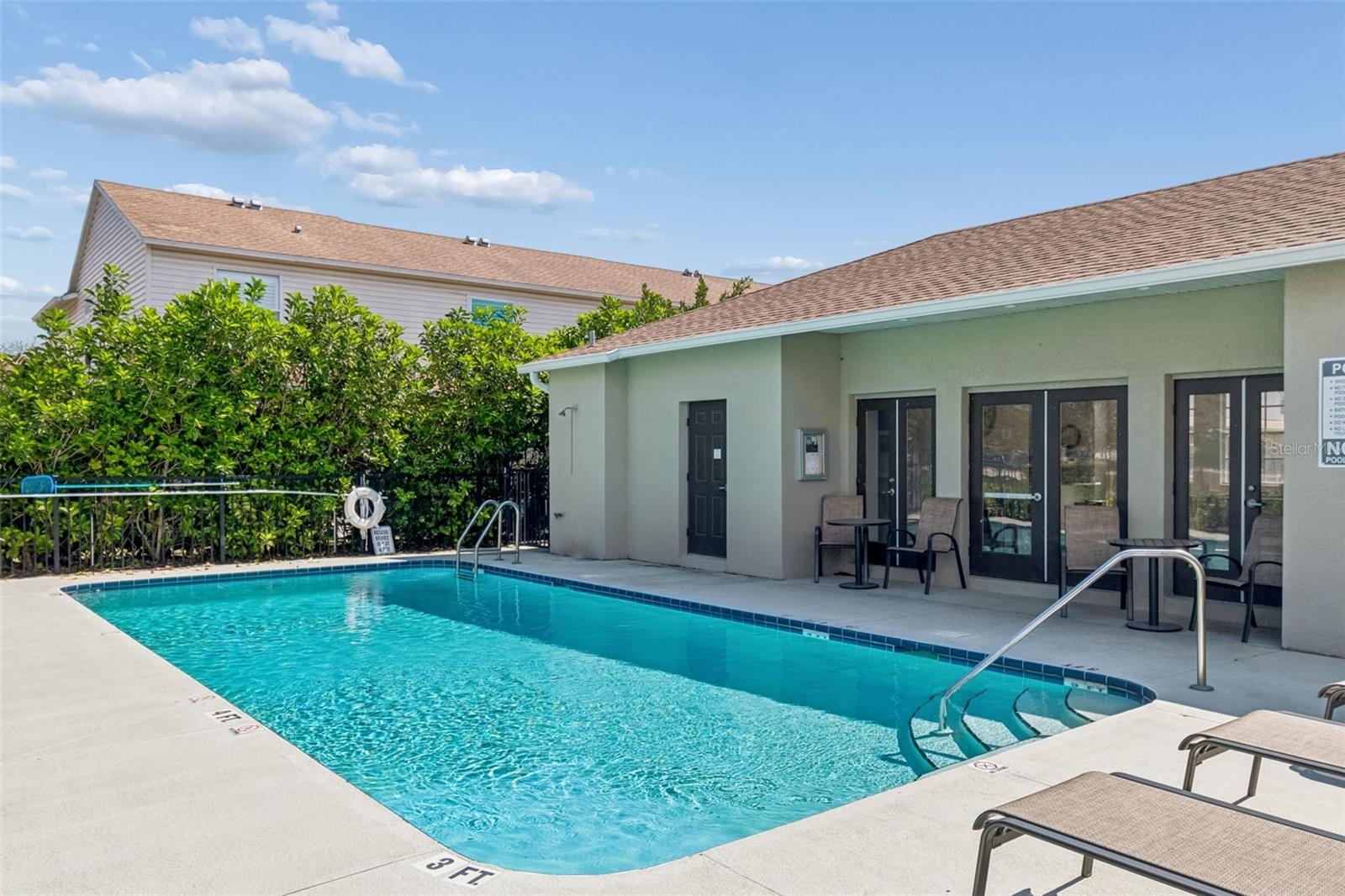 HERITAGE OAKS TWNHMS - Residential