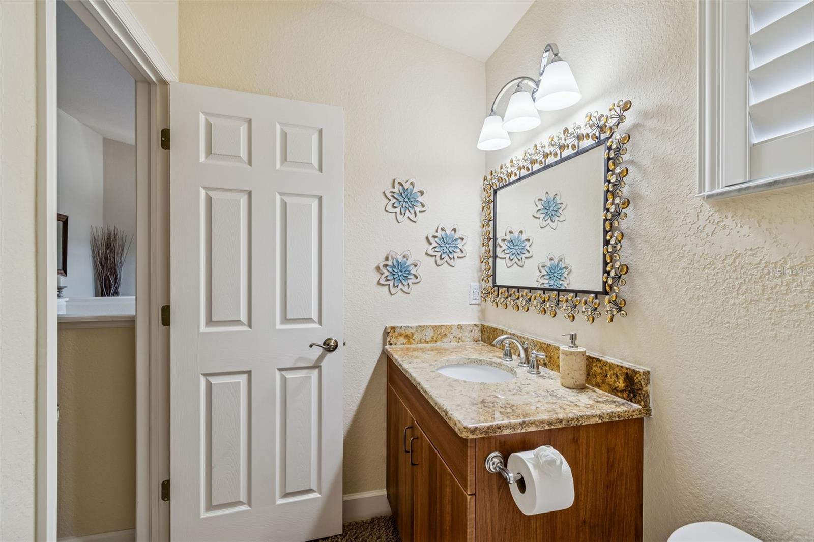 HERITAGE OAKS TWNHMS - Residential