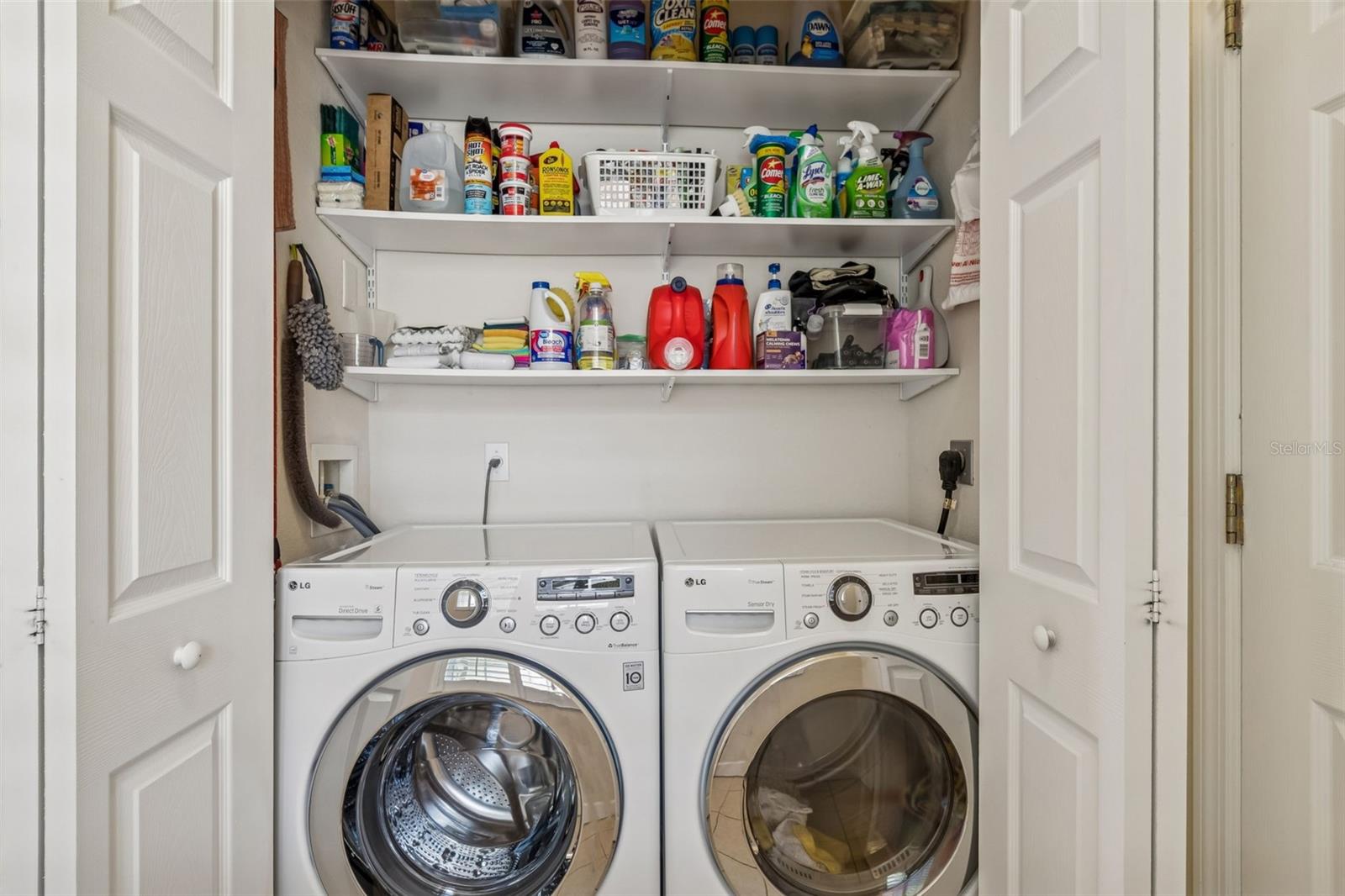 HERITAGE OAKS TWNHMS - Residential