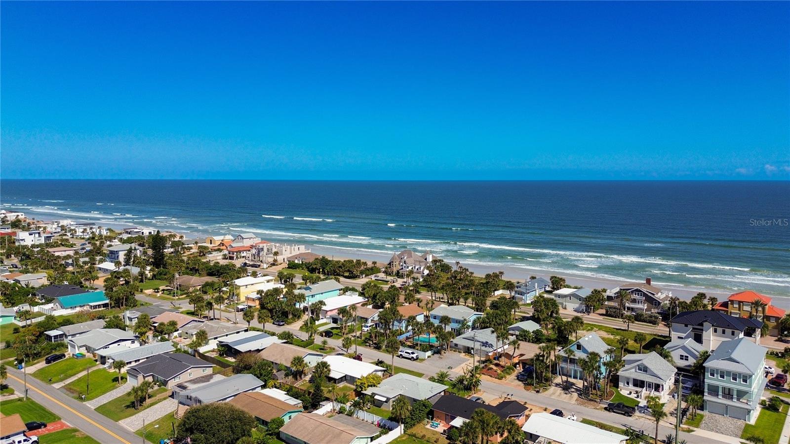 LIGHTHOUSE SHORES - Residential