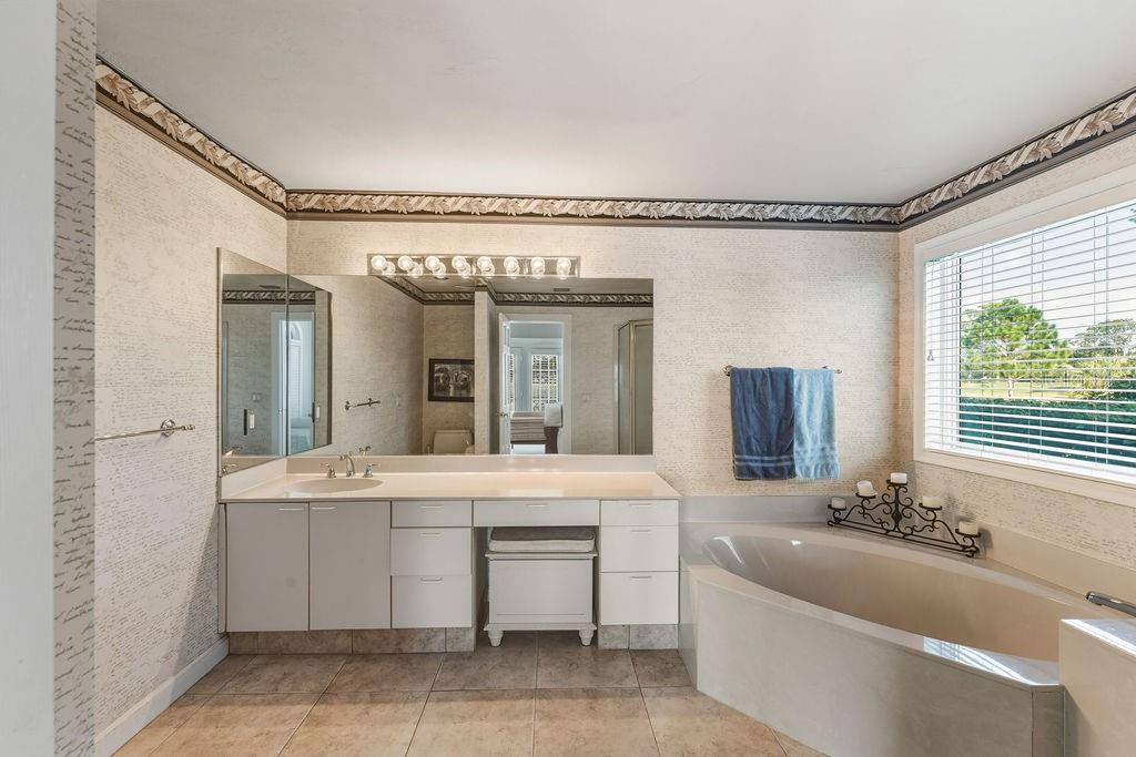 PLANTATION BAY PH 01A UNIT 01-6 - Residential