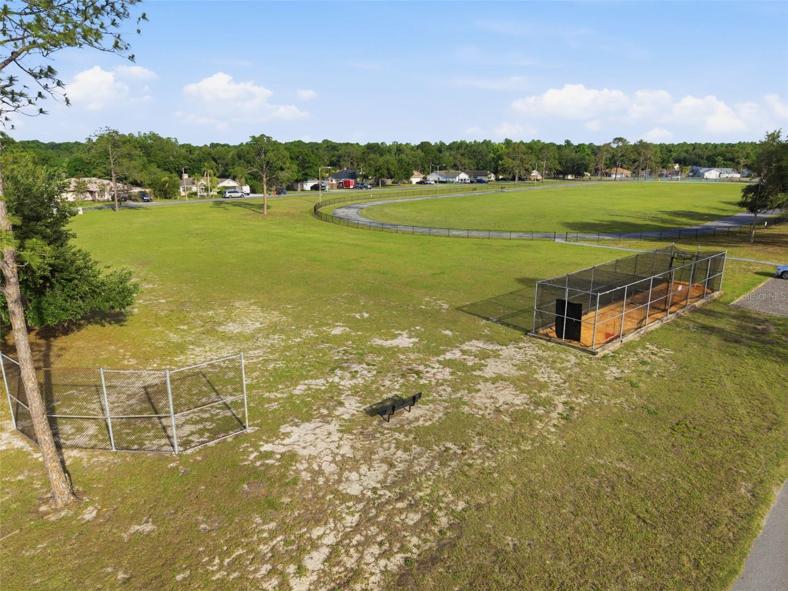 LAKE PADGETT ESTATES EAST UNREC - Residential