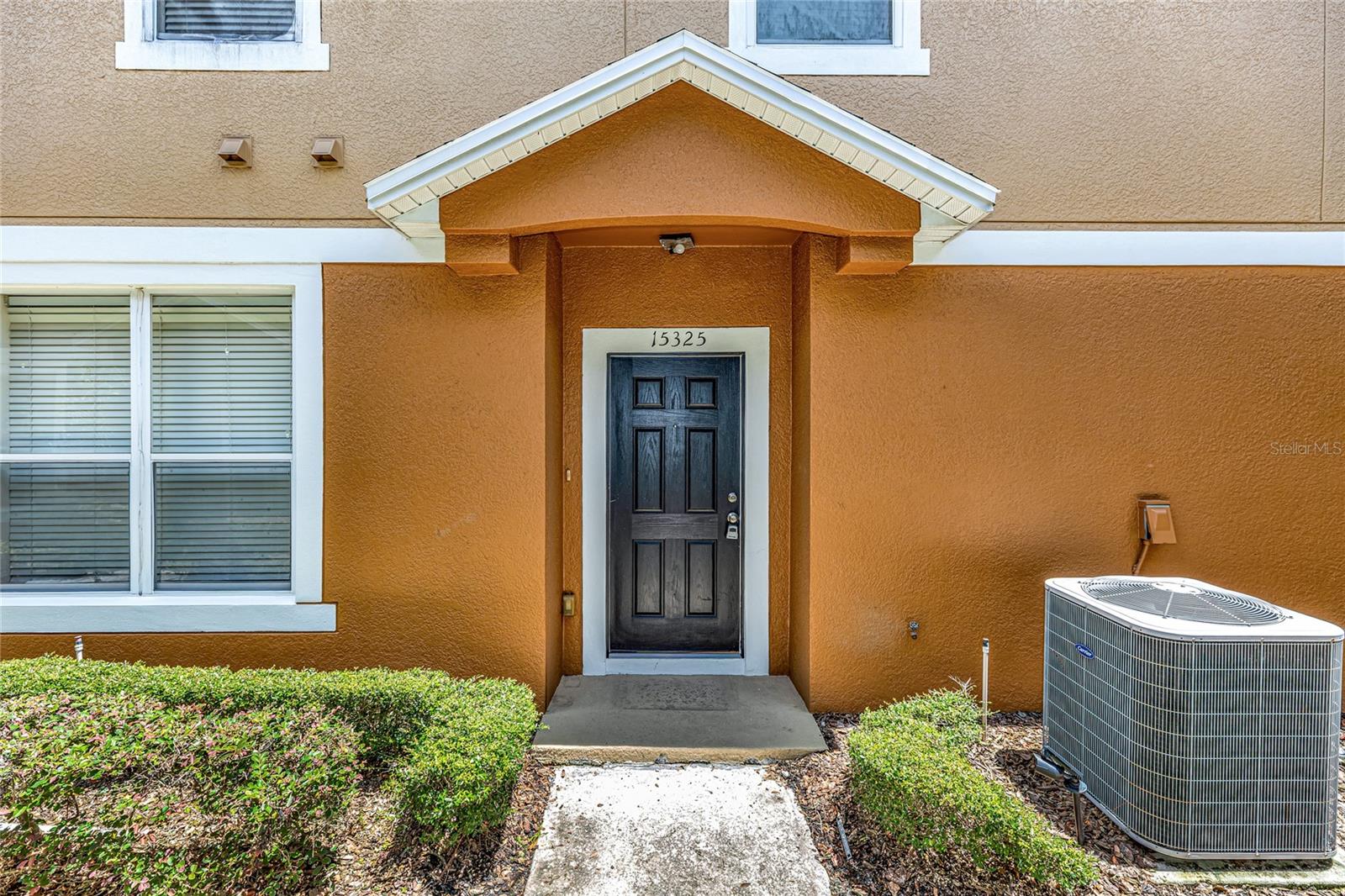 15325 OAK APPLE COURT 8A