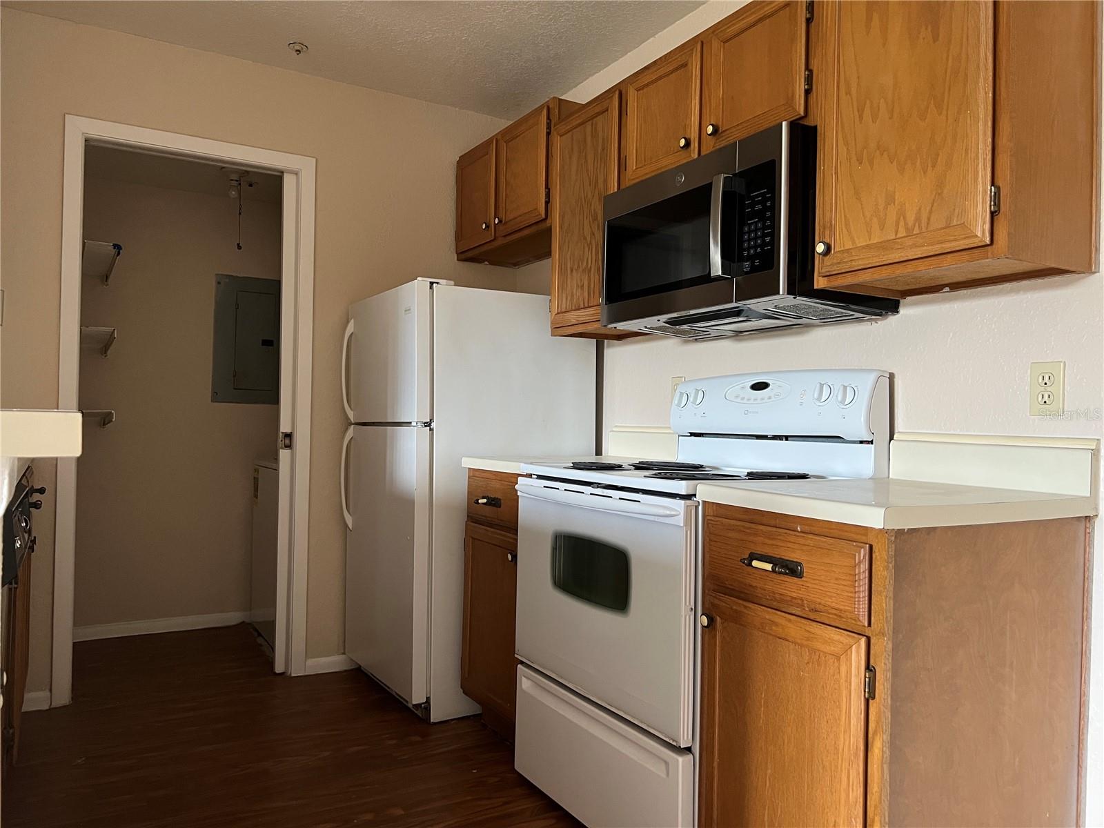 IMAGES - Residential Lease