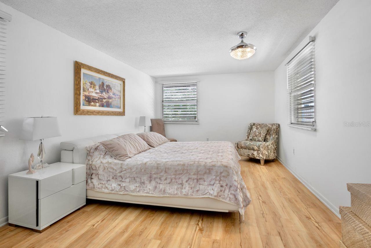 HERONMERE II - Residential