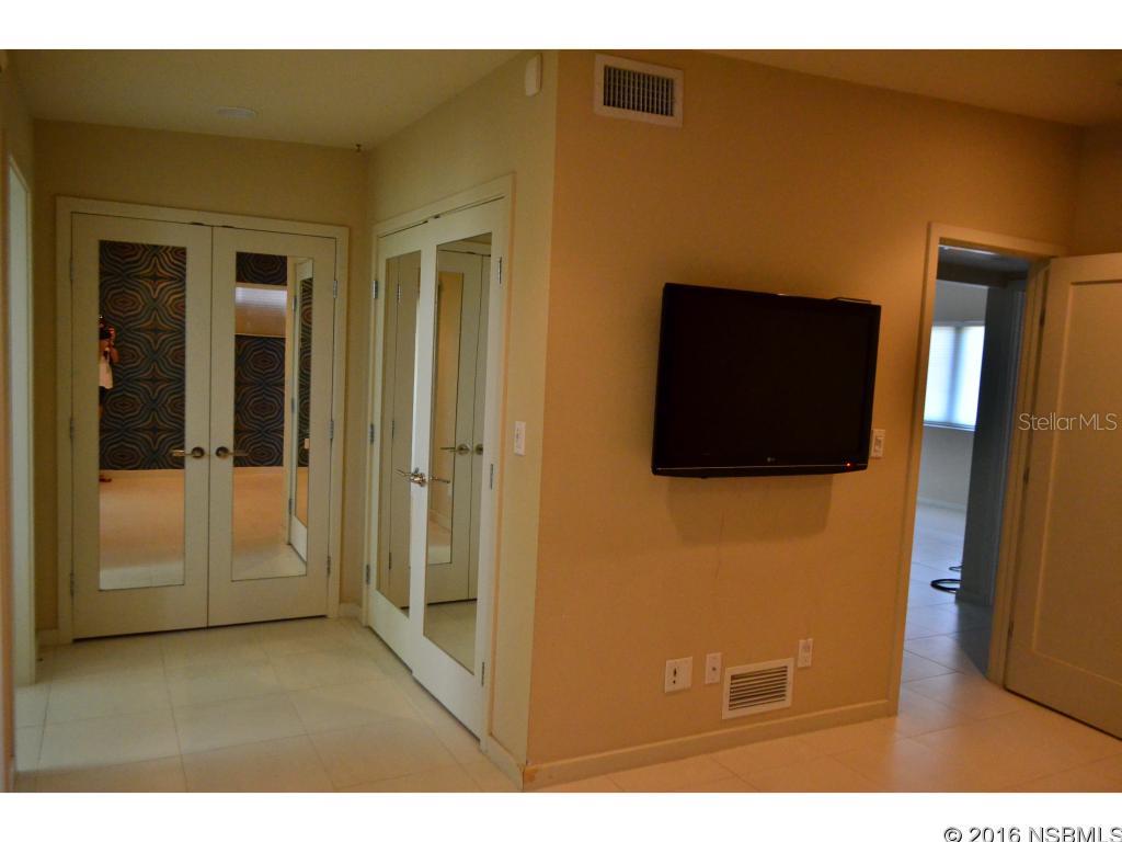 Coronado Shores Unit 02 - Residential Lease