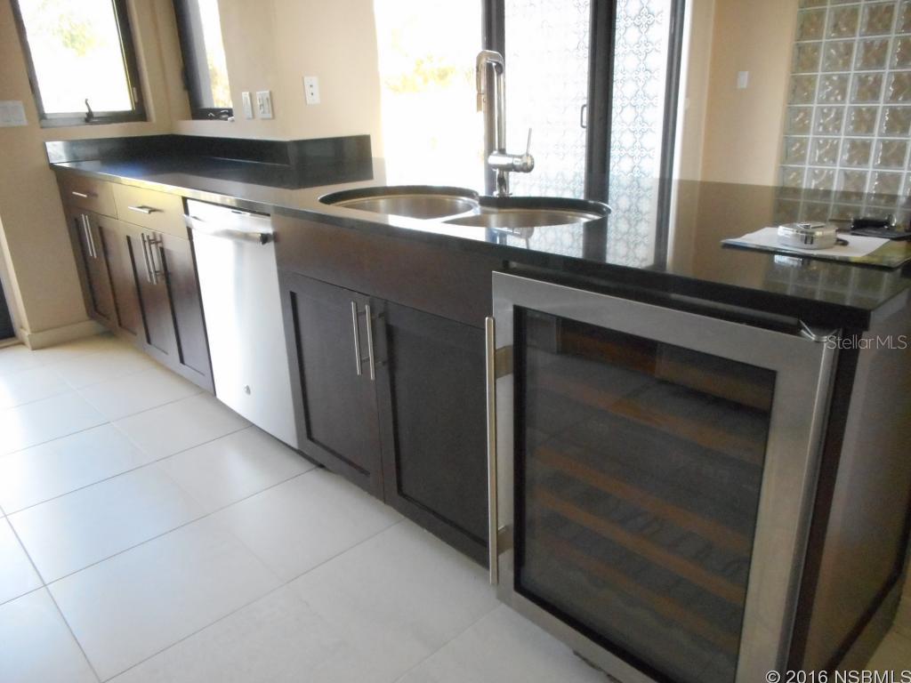 Coronado Shores Unit 02 - Residential Lease