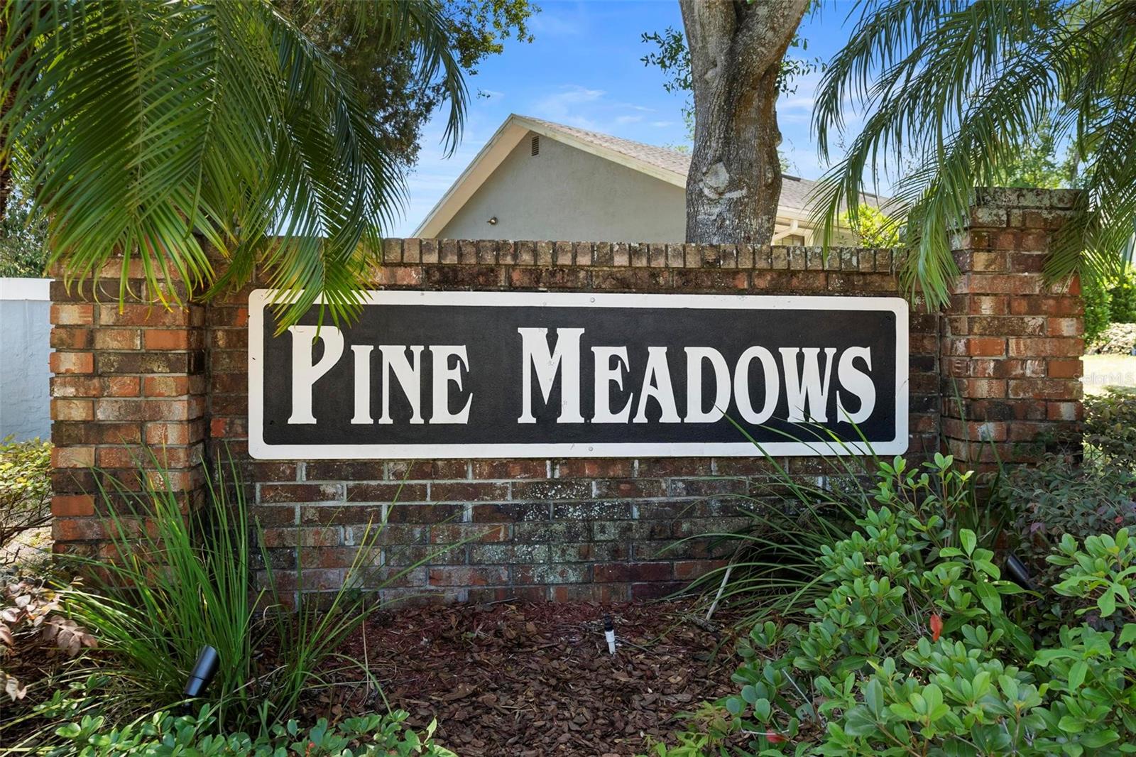 825 MELLOWOOD AVENUE