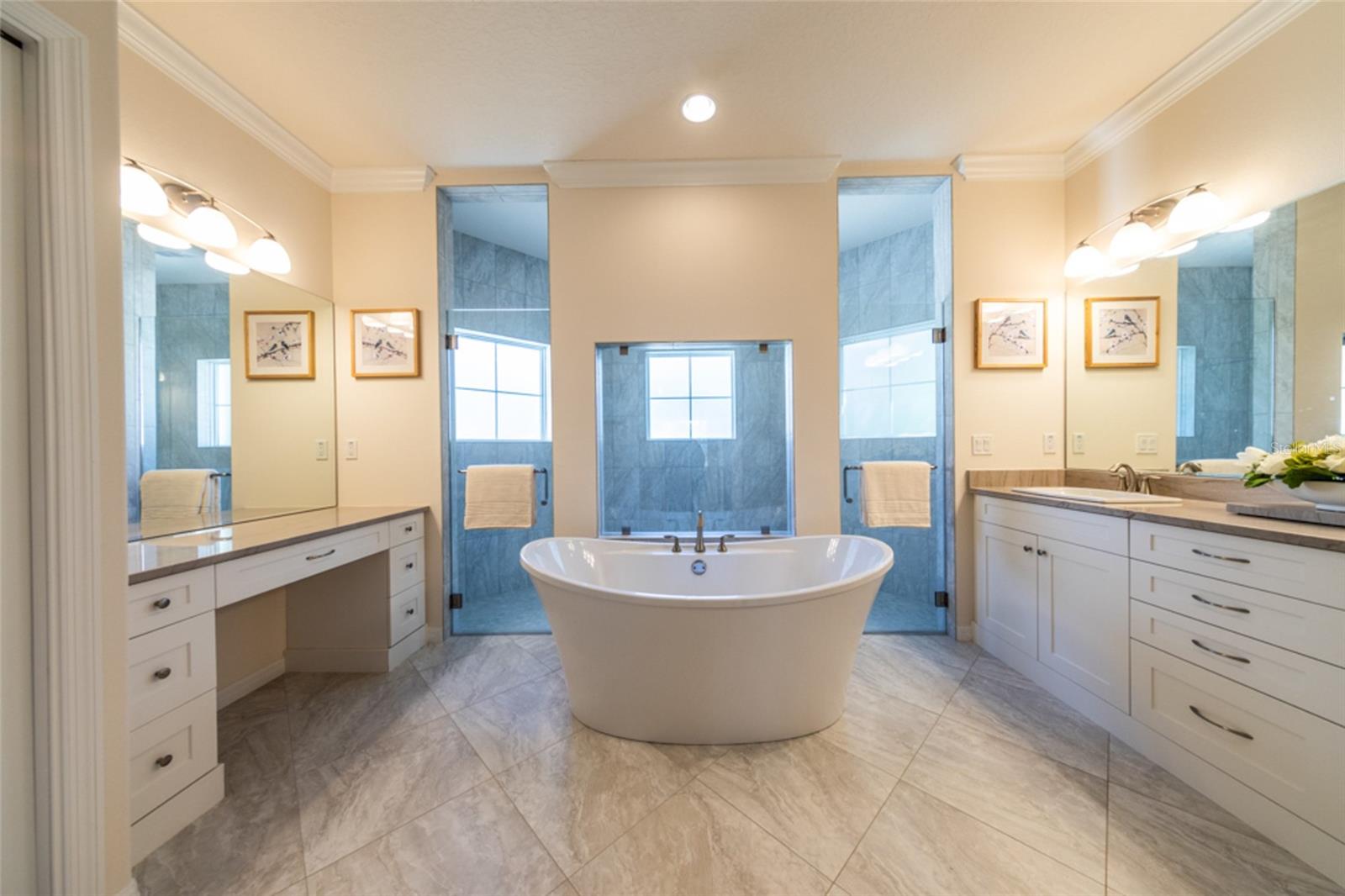 RIVER OAKS SUB - Residential