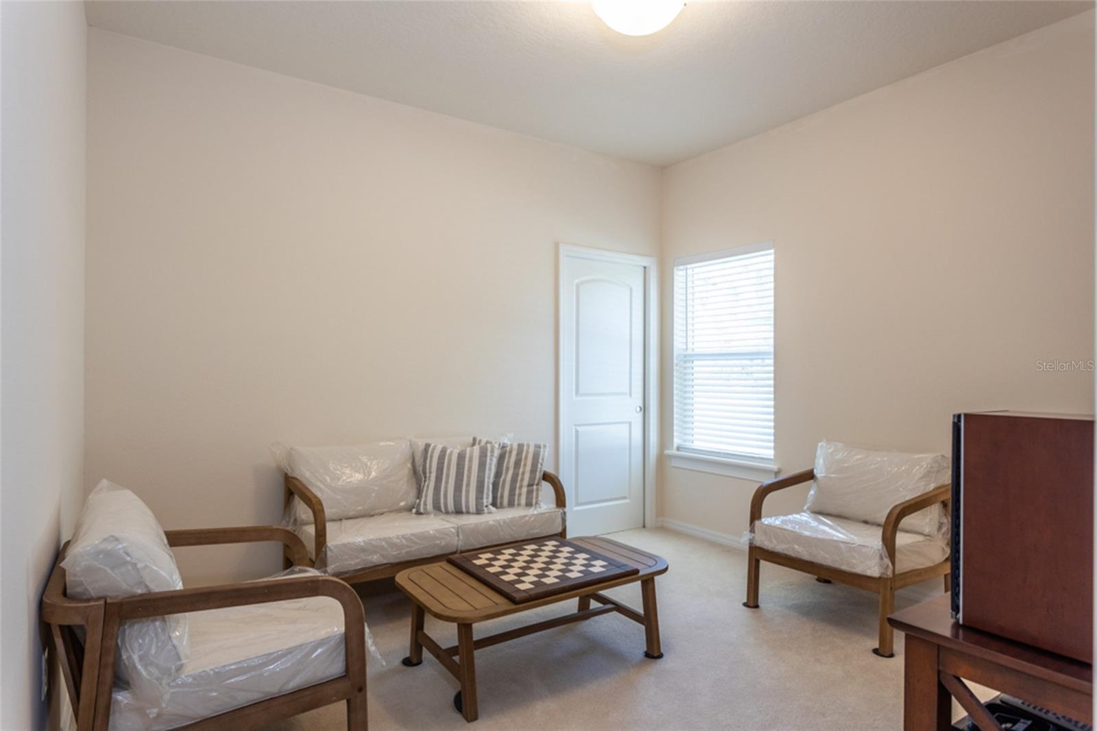 RIVER OAKS SUB - Residential