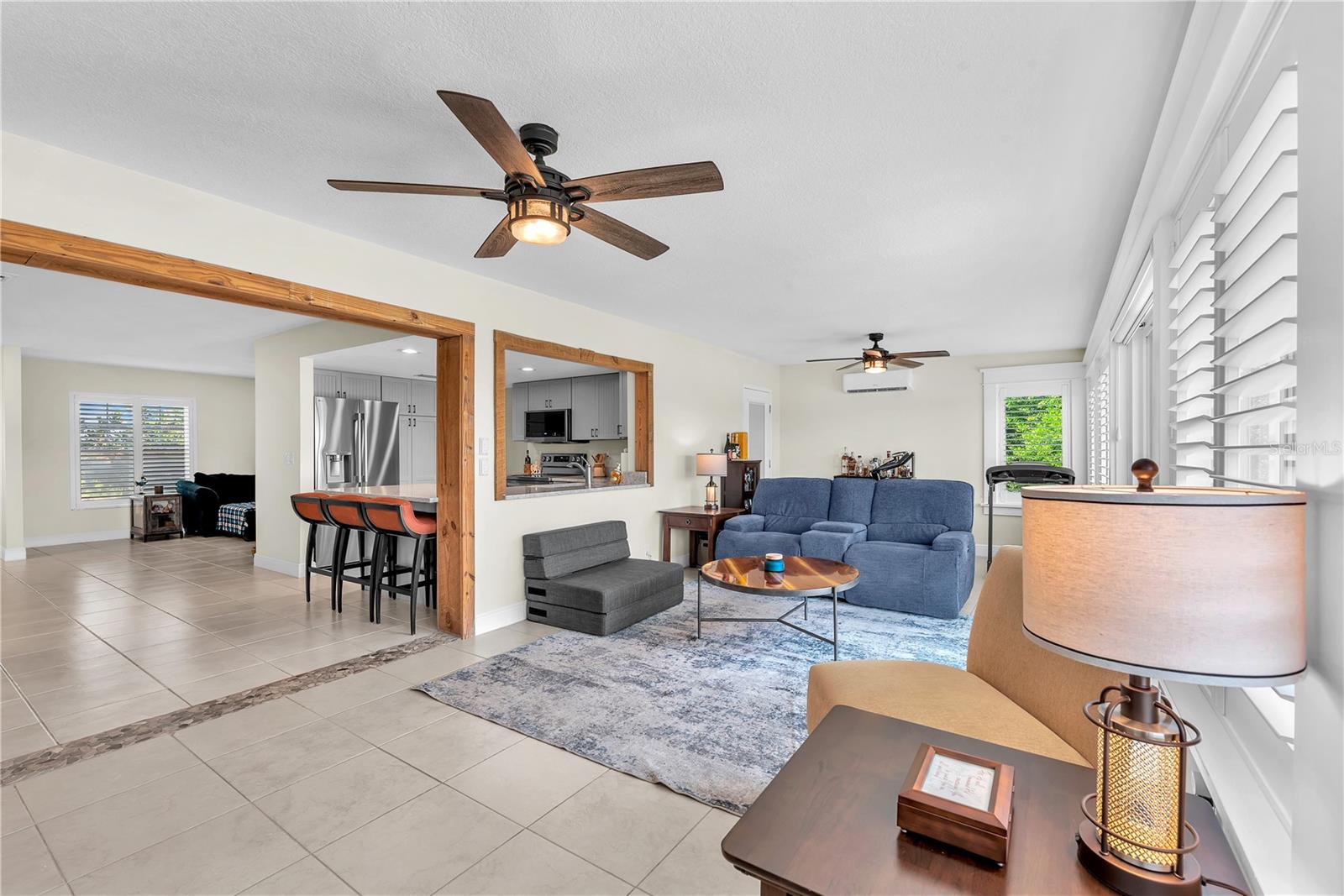APOLLO BEACH UNIT 08 - Residential
