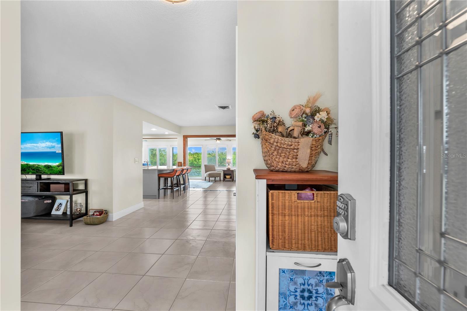 APOLLO BEACH UNIT 08 - Residential