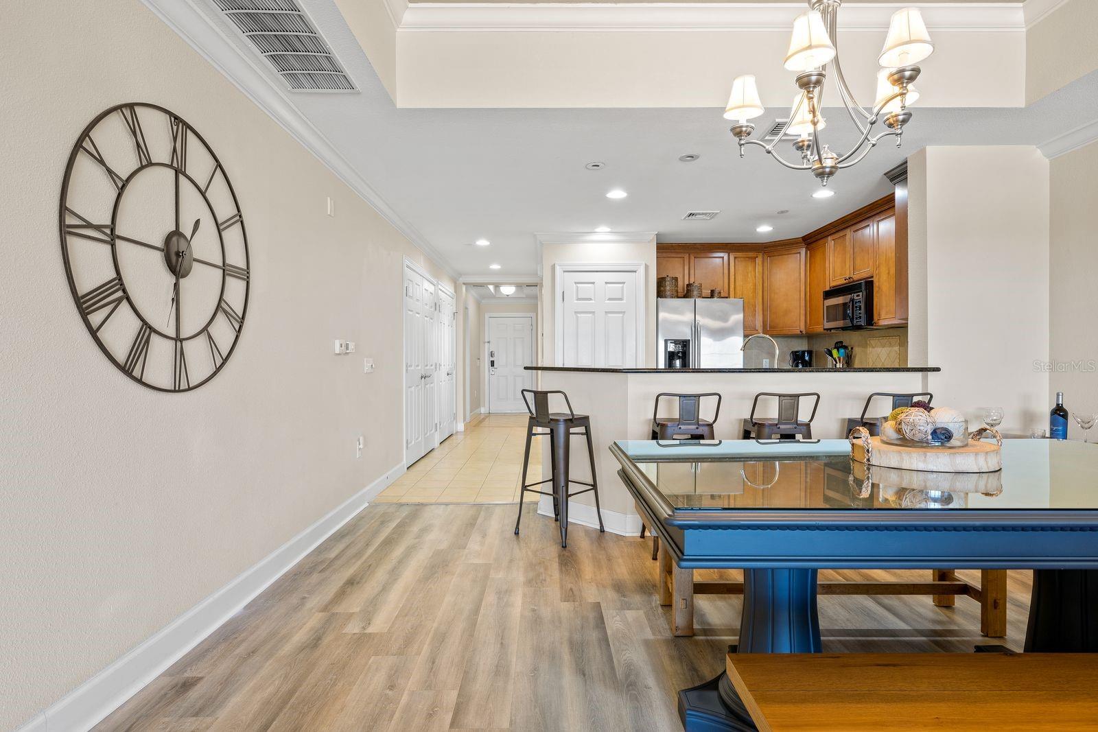 CENTRE COURT RDG CONDO PH 1 - Residential